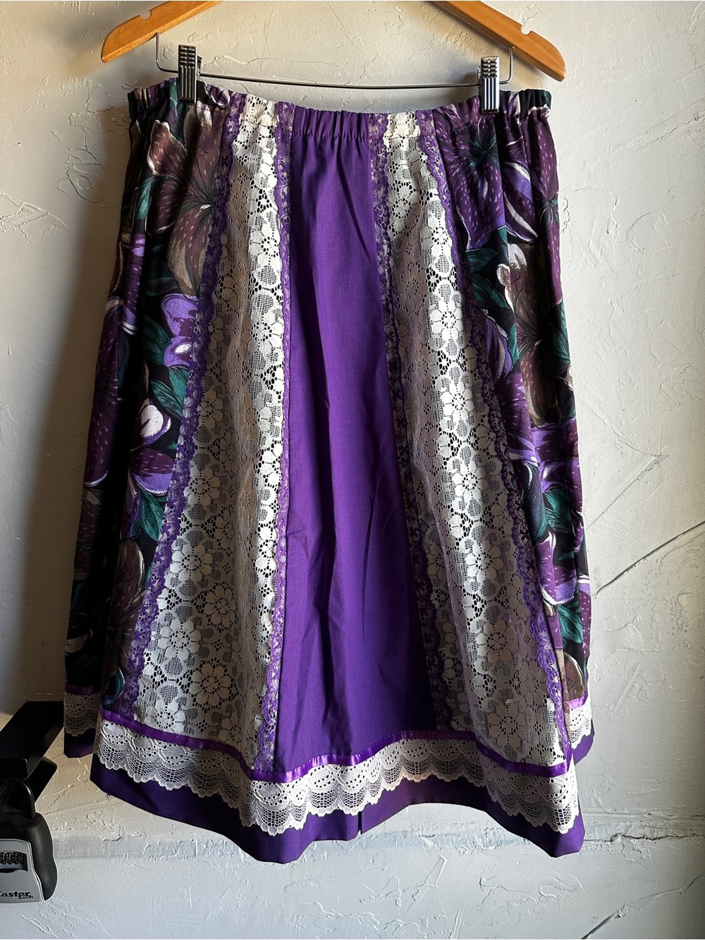 Vintage Purple Floral Lace Patchwork Midi‎ Skirt Cottagecore Prairie Fairycore - Picture 2 of 13